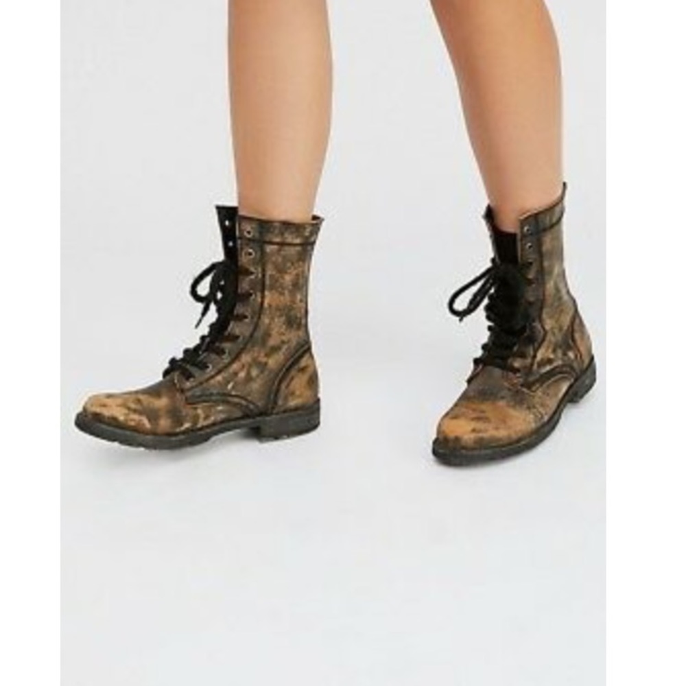 NEW Never Worn Free People Tortuga Combat Boots 7 - Picture 2 of 7